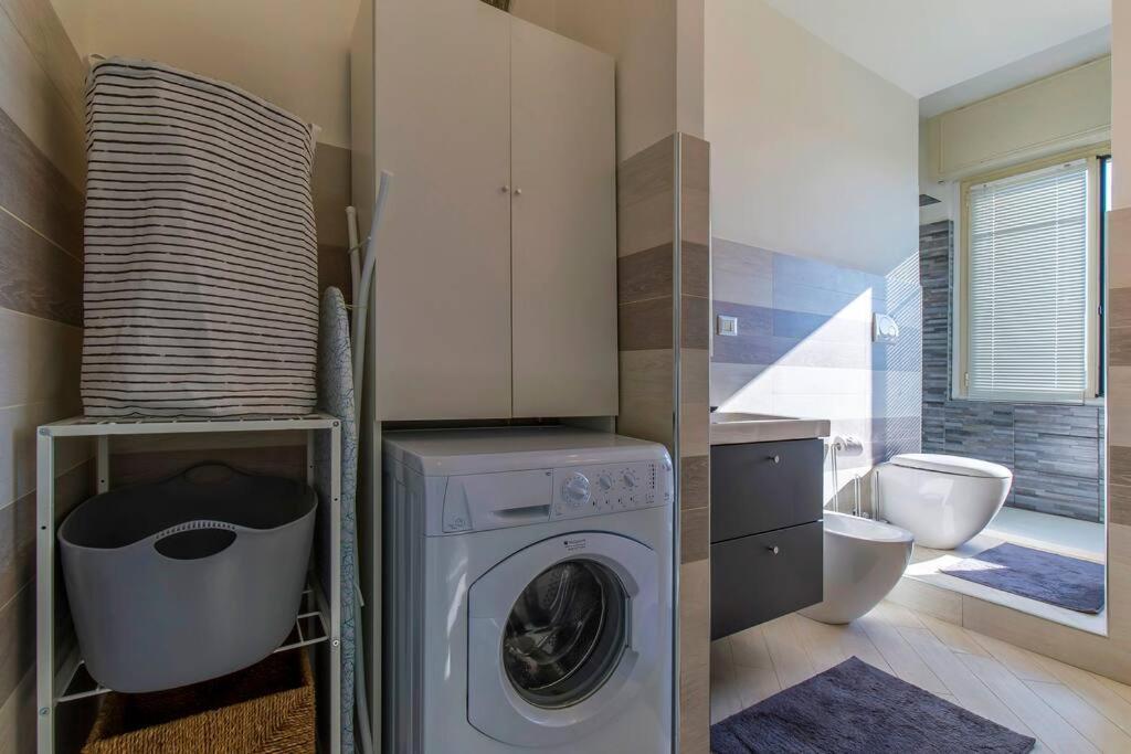 Charmy & Cozy Panoramic Flat 50M From M4 Stop Milaan Buitenkant foto
