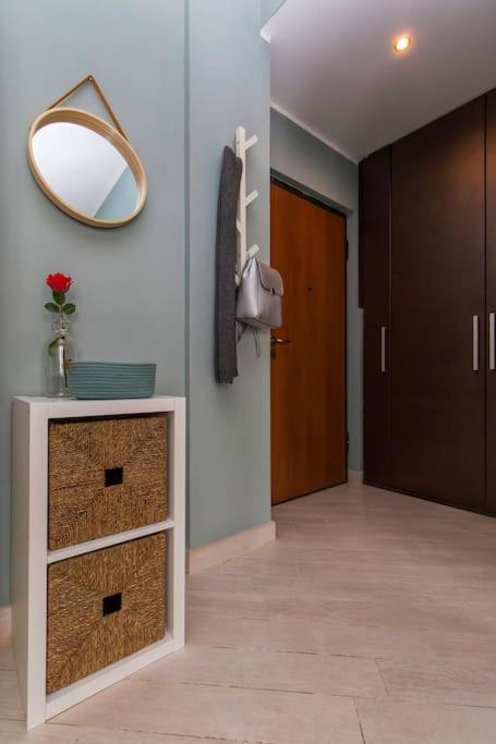 Charmy & Cozy Panoramic Flat 50M From M4 Stop Milaan Buitenkant foto